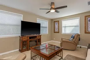 6377 13th Ave N, Saint Petersburg, FL 33710 - Photo 15