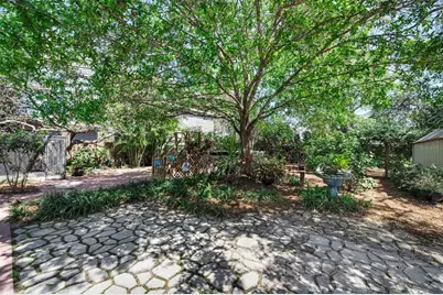 5901 10th Street N, Saint Petersburg, FL 33703 - Photo 27