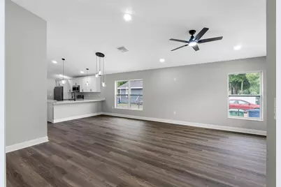 4209 E Osborne Avenue, Tampa, FL 33610 - Photo 7