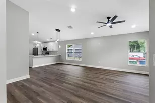 4209 E Osborne Ave, Tampa, FL 33610 - Photo 7