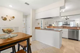 2020 Dover Ct, Oldsmar, FL 34677 - Photo 9