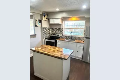 505 E Columbus Drive, Tampa, FL 33602 - Photo 9