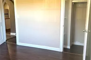 505 E Columbus Dr, Tampa, FL 33602 - Photo 17