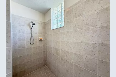 9011 Province Street, Sarasota, FL 34240 - Photo 17