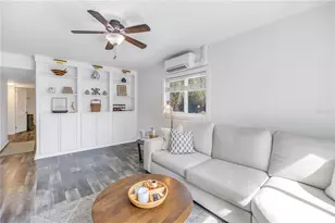 4945 34th Ave N, Saint Petersburg, FL 33710 - Photo 5