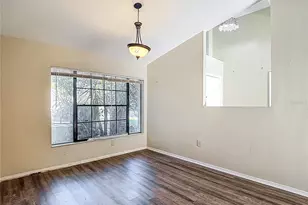 1040 Sawyers Ct, Lutz, FL 33559 - Photo 17