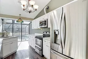 1040 Sawyers Ct, Lutz, FL 33559 - Photo 33