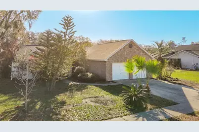 1040 Sawyers Court, Lutz, FL 33559 - Photo 9