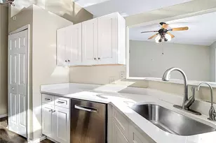 1040 Sawyers Ct, Lutz, FL 33559 - Photo 29