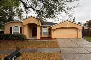 302 Crystal Goblet Ct, Valrico, FL 33594 - Photo 1