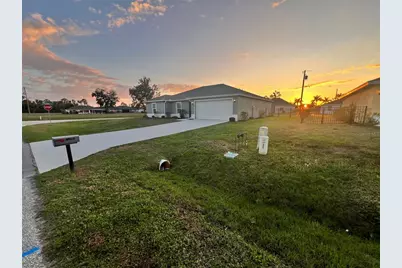 25048 Estrada Circle, Punta Gorda, FL 33955 - Photo 3