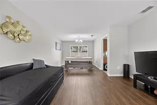 3006 Rosebud Ln, Brandon, FL 33511 - Photo 13