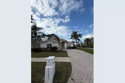 10401 Canary Isle Drive, Tampa, FL 33647 - Photo 1