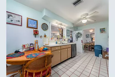 471 Sierra Circle E, Largo, FL 33770 - Photo 9