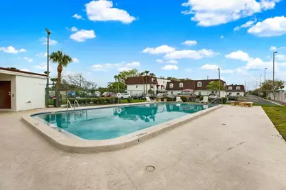 9130 Tudor Drive #M105, Tampa, FL 33615 - Photo 23