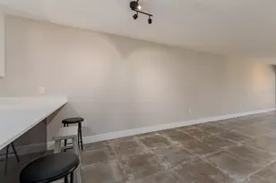 105 Island Way, Clearwater, FL 33767 - Photo 9