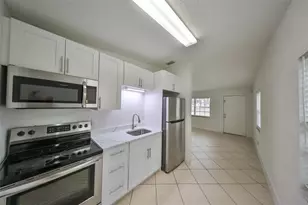 3710 Danny Bryan Blvd, Tampa, FL 33619 - Photo 3