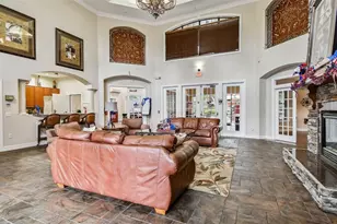 2261 Tuscany Trace, Palm Harbor, FL 34683 - Photo 45