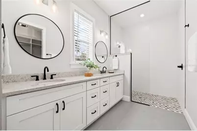 445 29th Avenue N, Saint Petersburg, FL 33704 - Photo 27