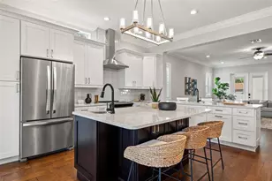 445 29th Ave N, Saint Petersburg, FL 33704 - Photo 9