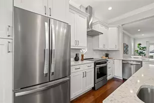 445 29th Ave N, Saint Petersburg, FL 33704 - Photo 15