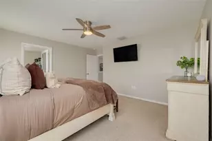 7518 Tuscan Bay Cir, Wesley Chapel, FL 33545 - Photo 27