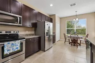 10837 Breaking Rocks Dr, Tampa, FL 33647 - Photo 11