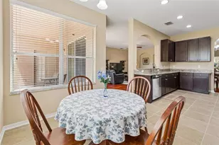 10837 Breaking Rocks Dr, Tampa, FL 33647 - Photo 15