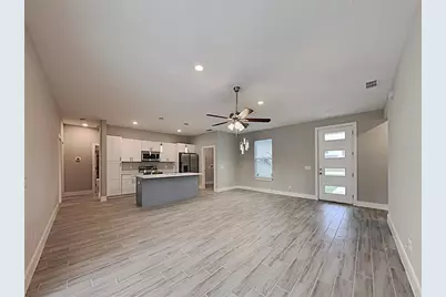 316 Fern Court, Kissimmee, FL 34759 - Photo 3