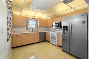 656 Fort Duquesna Dr, Sun City Center, FL 33573 - Photo 13