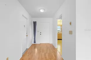 656 Fort Duquesna Dr, Sun City Center, FL 33573 - Photo 5