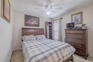 3732 Hollow Wood Dr, Valrico, FL 33596 - Photo 25