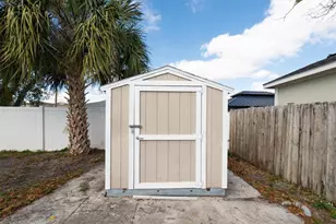 3623 W Gray St, Tampa, FL 33609 - Photo 33