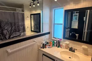 6710 36th Ave E, Palmetto, FL 34221 - Photo 7