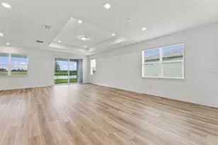 10045 Trellis Vine Wy, Parrish, FL 34219 - Photo 5