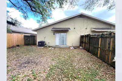 3822 Valley Tree Dr Valley Tree Drive, Tampa, FL 33610 - Photo 23