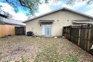 3822 Valley Tree Dr Valley Tree Dr, Tampa, FL 33610 - Photo 23