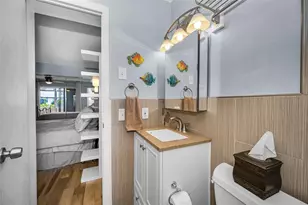 400 Glennes Ln, Dunedin, FL 34698 - Photo 19