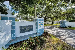 400 Glennes Ln, Dunedin, FL 34698 - Photo 33