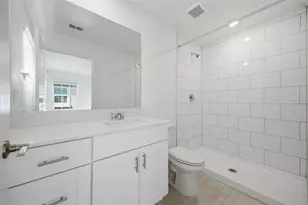 10848 Fanning Spgs Ln, New Port Richey, FL 34655 - Photo 19