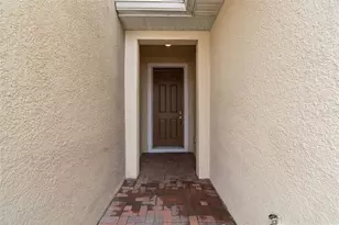 34214 Rogallo Ln, Wesley Chapel, FL 33545 - Photo 7