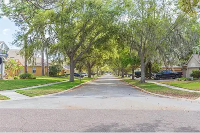 304 Apache Lane, Seffner, FL 33584 - Photo 49