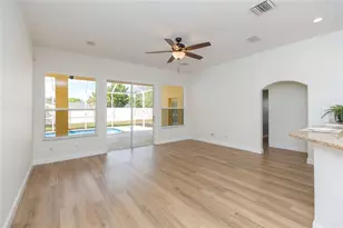 304 Apache Ln, Seffner, FL 33584 - Photo 15
