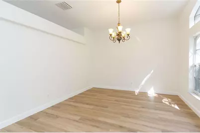 304 Apache Lane, Seffner, FL 33584 - Photo 9