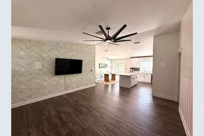 7812 Powder Horn Circle, Largo, FL 33773 - Photo 7