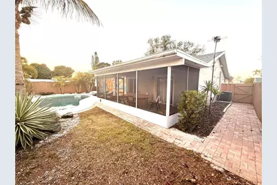 7812 Powder Horn Circle, Largo, FL 33773 - Photo 29