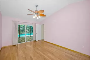 321 Arbor Dr E, Palm Harbor, FL 34683 - Photo 9