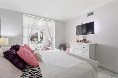 4595 Chancellor Street NE #227, Saint Petersburg, FL 33703 - Photo 17