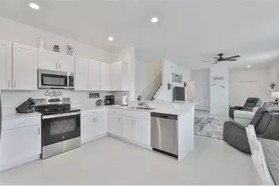 2661 Sunray Venus Way, Ruskin, FL 33570 - Photo 11