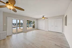 7886 9th Ave S, Saint Petersburg, FL 33707 - Photo 19